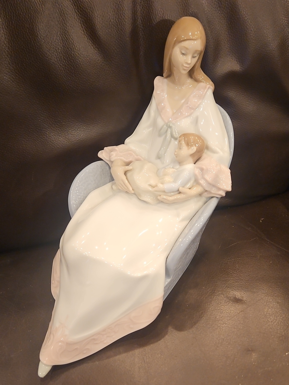 Porcelain Mother and Child Figurine in White and Pale Pink